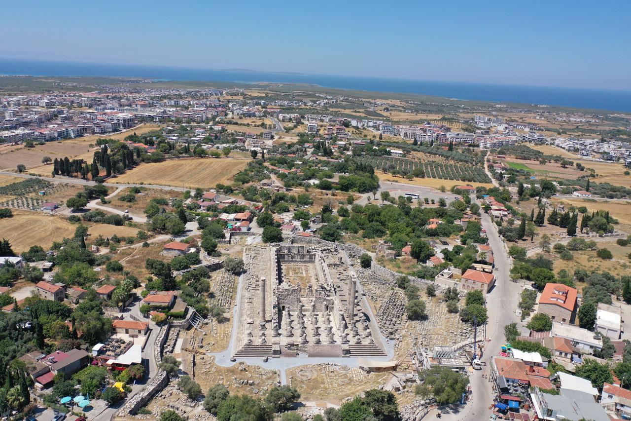 An aerial view of the Apollon Temple in Didim district of Aydin, Türkiye, July 10, 2025. (AA Photo)