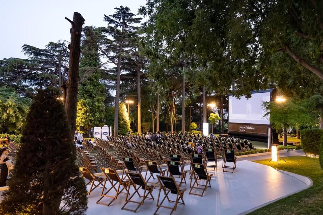 Watch movies under stars this summer at Istanbul's top 5 open-air cinemas Image