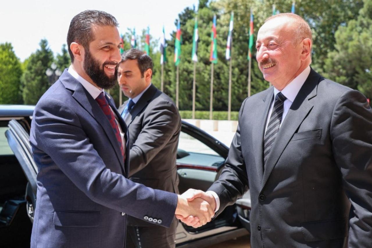 Syrian, Israeli officials reportedly hold rare meeting in Baku 