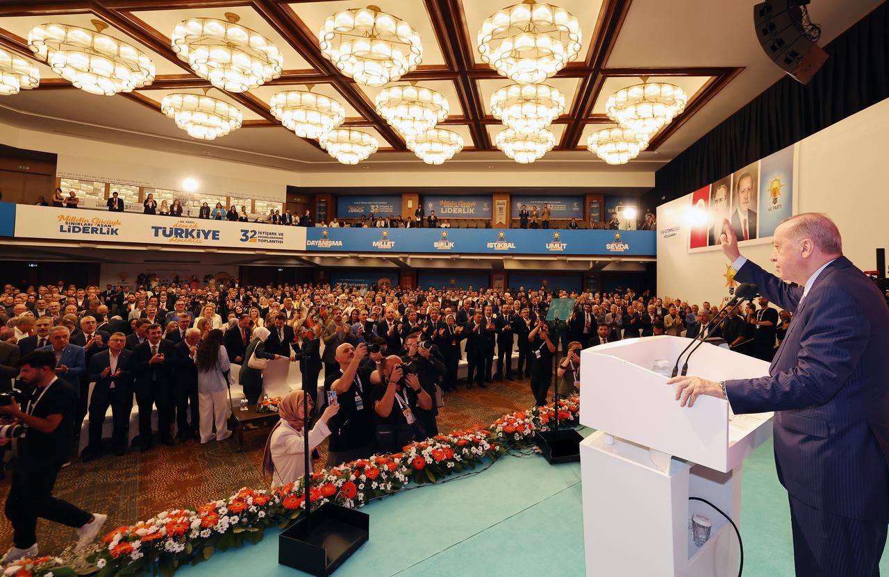 Turkish President Recep Tayyip Erdogan greets the crowd during the closing session of the his party’s 32nd Consultation and Evaluation Meeting in Kizilcahamam district of Ankara, Türkiye on July 13, 2025. (AA Photo)