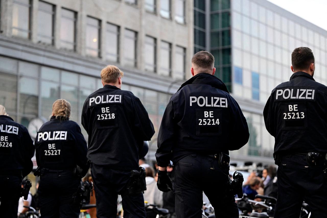 Germany investigates two Turkish nationals over alleged espionage