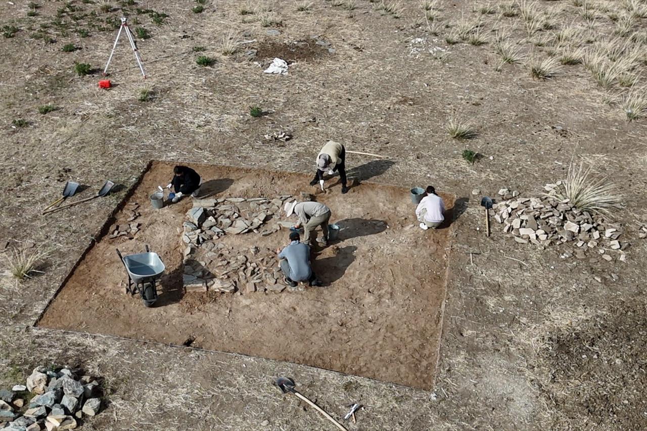 Excavation work continues in the lost city of Togu Balik. (AA Photo)