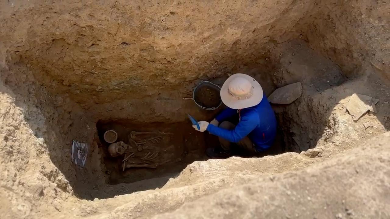 Excavations continue at the lost city of Togu Balik, discovered last year by IKCU and the Mongolian Academy of Sciences in Tuul Valley in Mongolia, July, 2025. (AA Photo)