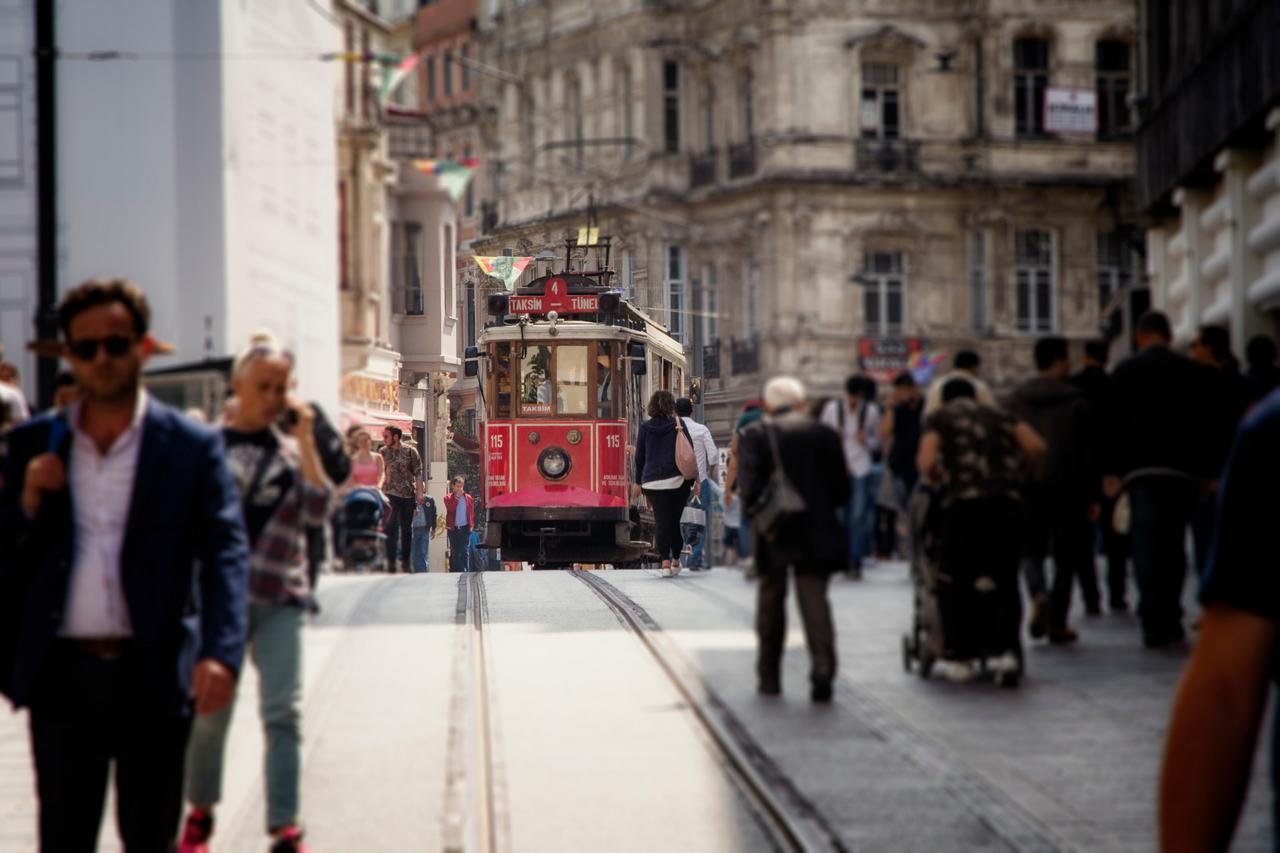 Türkiye priced out in housing, auto, tech costs as prices surge over 1,000%: Report Image