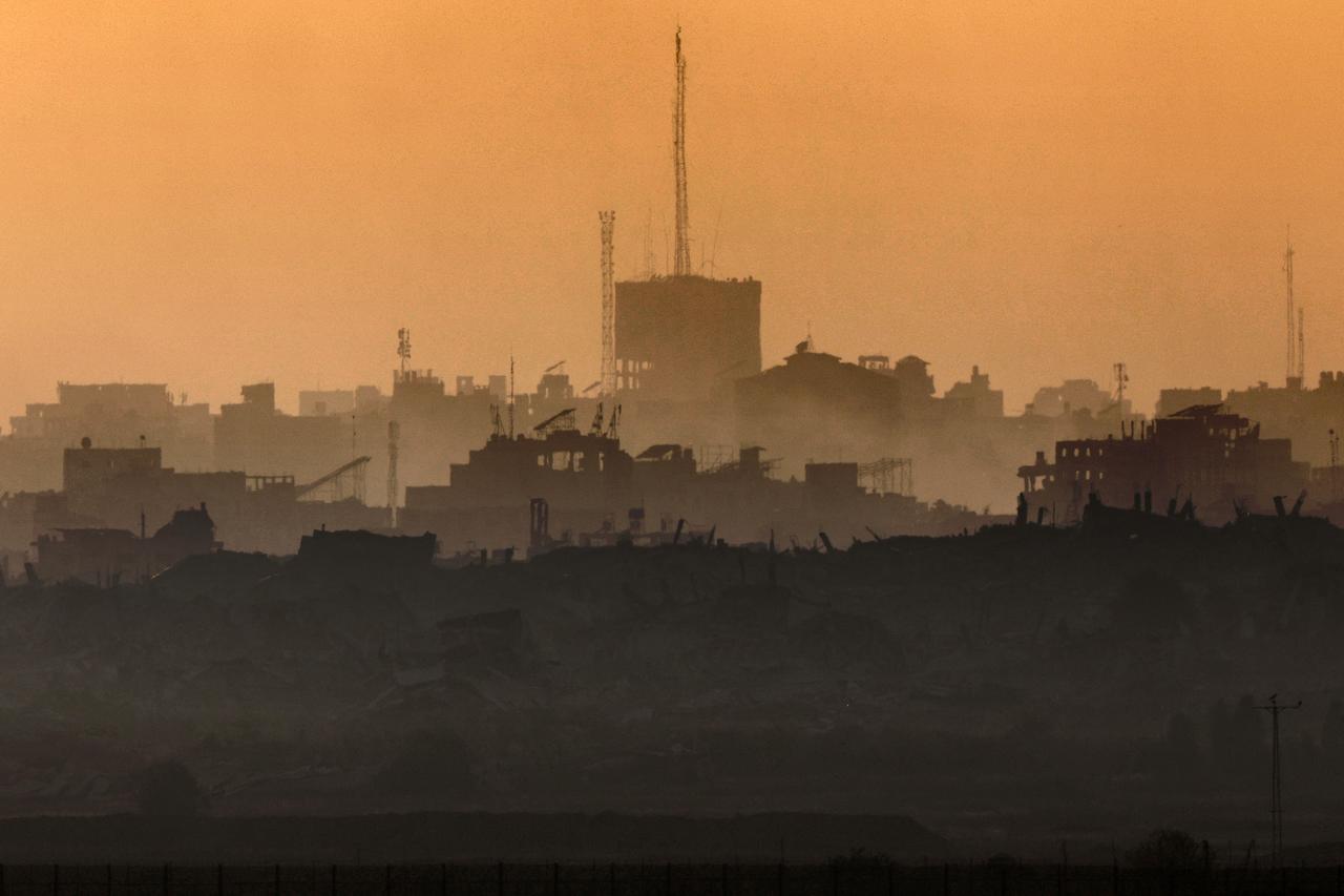 Qatar says Gaza cease-fire talks still in early phase as negotiations continue in Doha Image