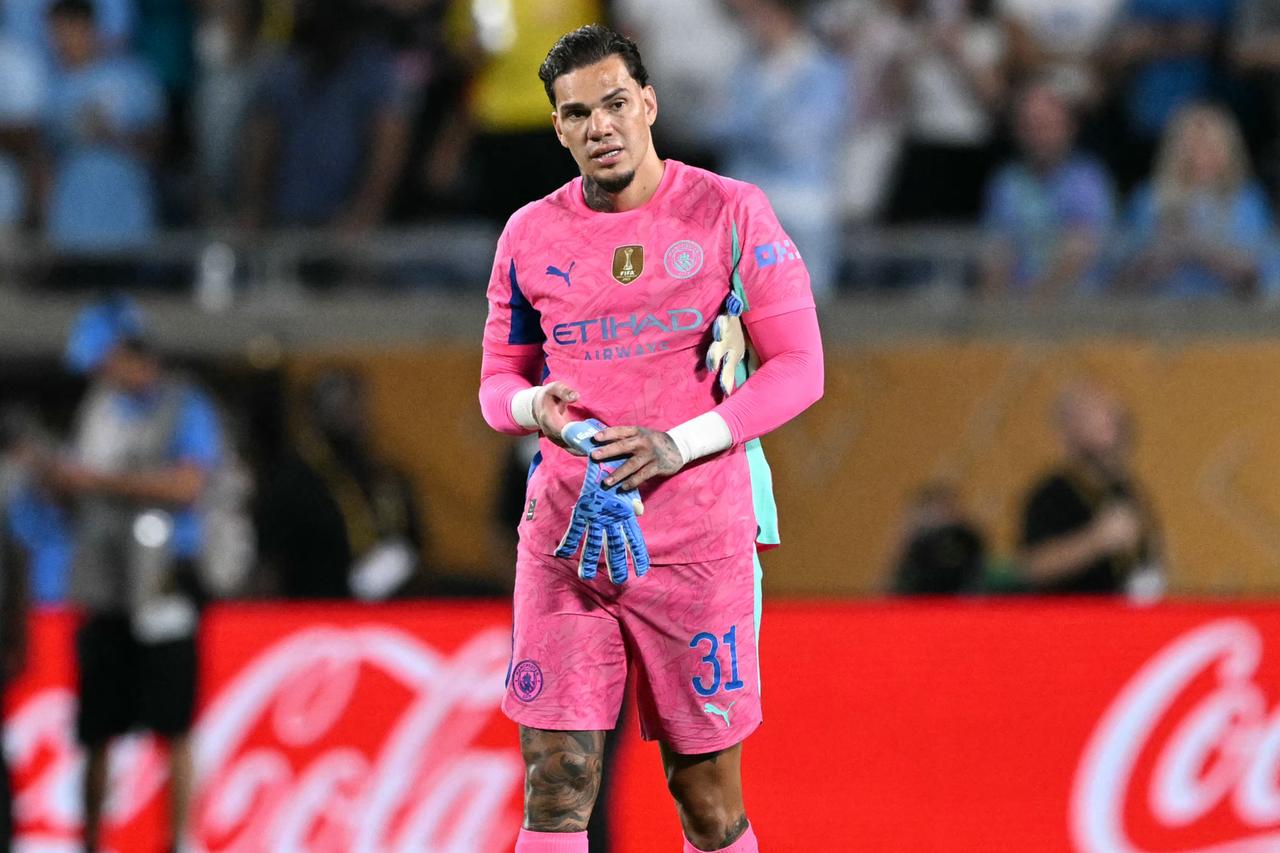 Galatasaray targets Manchester City's Ederson as Muslera’s successor Image
