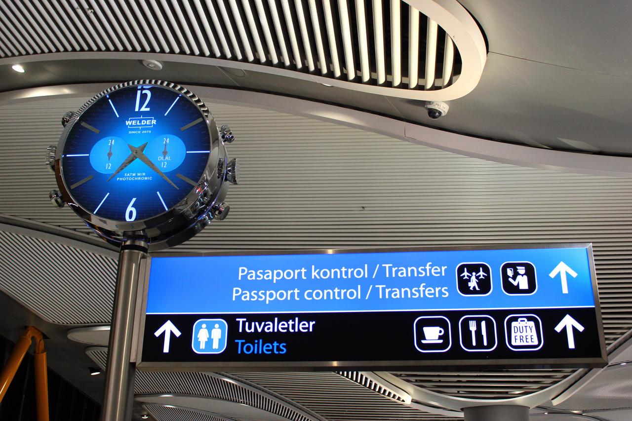 Interior of arrival zone in new Istanbul Airport in Istanbul, Türkiye on November 28, 2019. (Adobe Stock Photo)