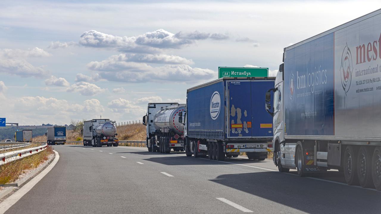 Trucks waiting at the Bulgaria-Türkiye border at an undated time. (Adobe Stock Photo)
