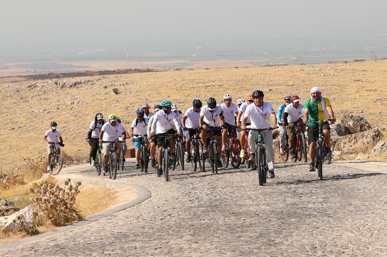 Cyclists honor archaeologist who uncovered Gobeklitepe, cradle of civilization Image