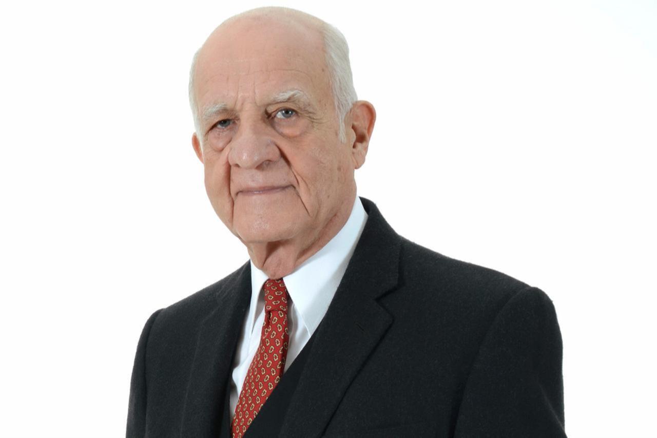 How secret marriage cost Turkish tycoon Inan Kirac control of a billion-dollar empire Image