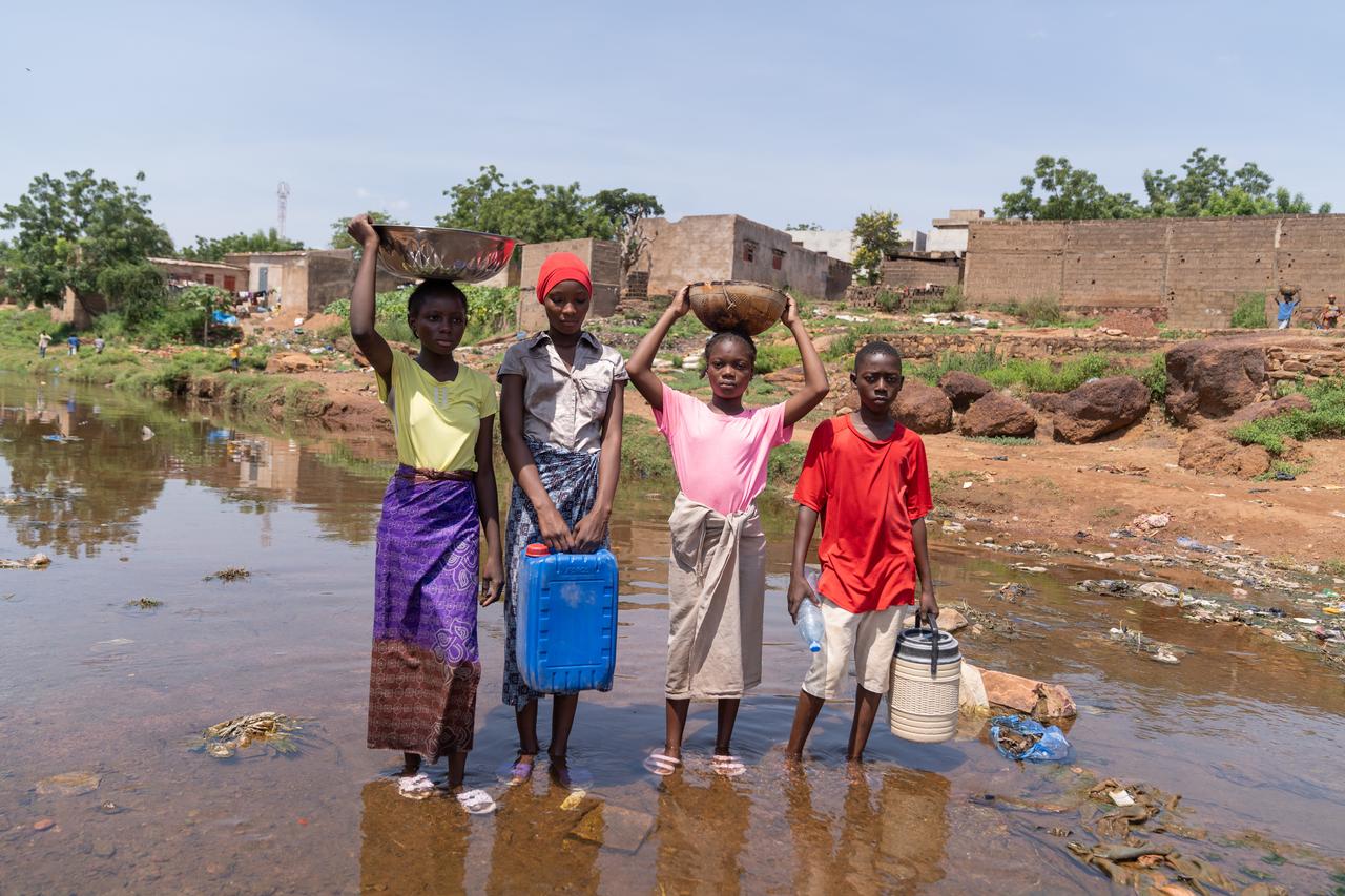 African children displaced by floods face urgent challenges, including lack of drinking water and food shortages. (Adobe Stock Photo)