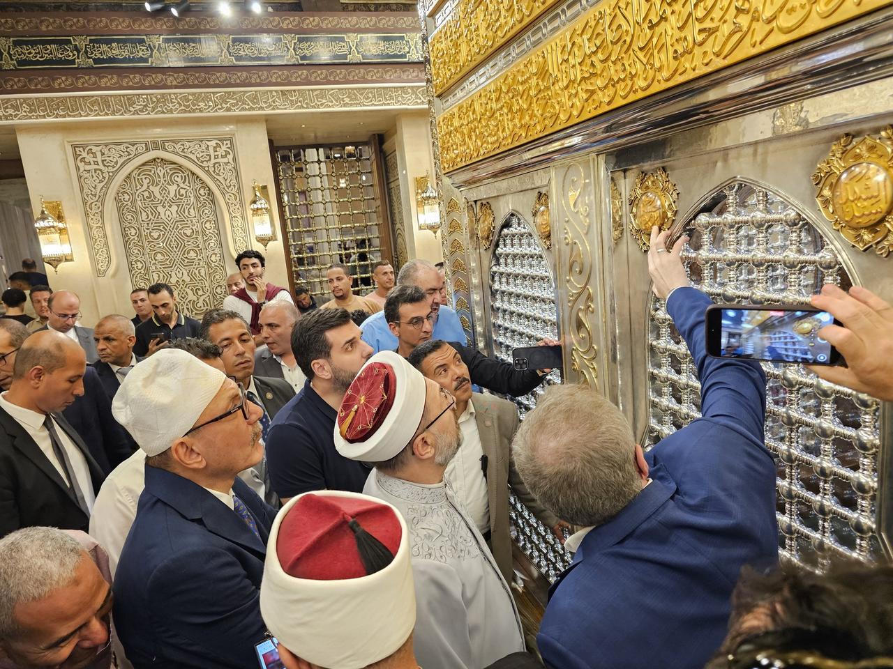 Photo of the visit of President of Religious Affairs Ali Erbas to Hz. Huseyin  Mosque and the shrine of Hz Huseyin, and the sacred relics in cairo , Egypt,Jul 22, 2025 .(Photo by @TurkishCairoAmb )