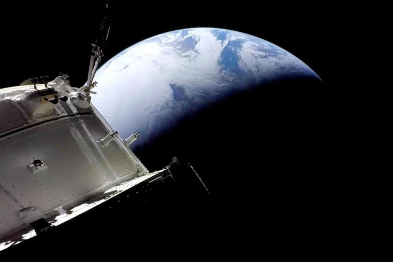 Nasa to lose nearly 4,000 workers amid Trump's federal workforce cuts Image