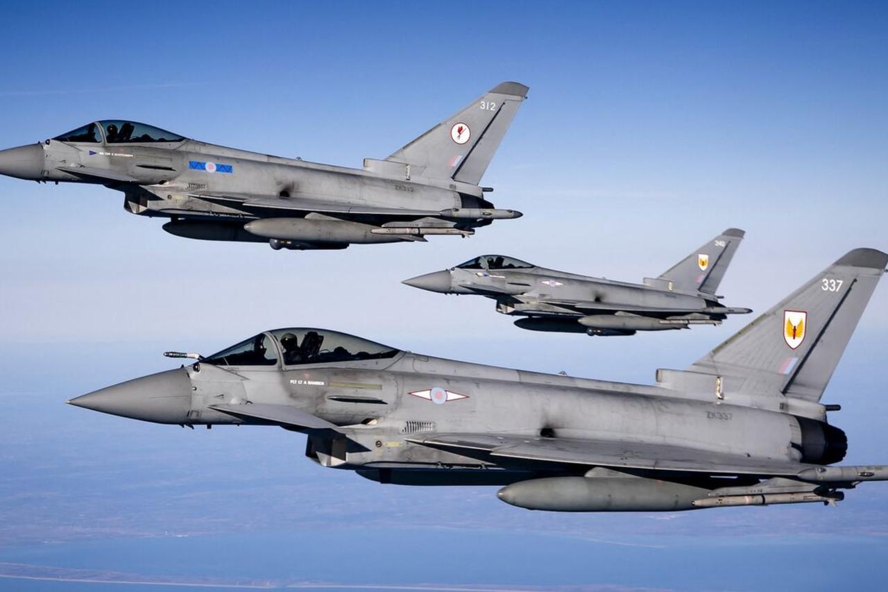 Eurofighter jet fighters from the United Kingdom fly over the North Sea after being refueled by an MRTT aircraft near Eindhoven on April 2, 2025. (AFP Photo)