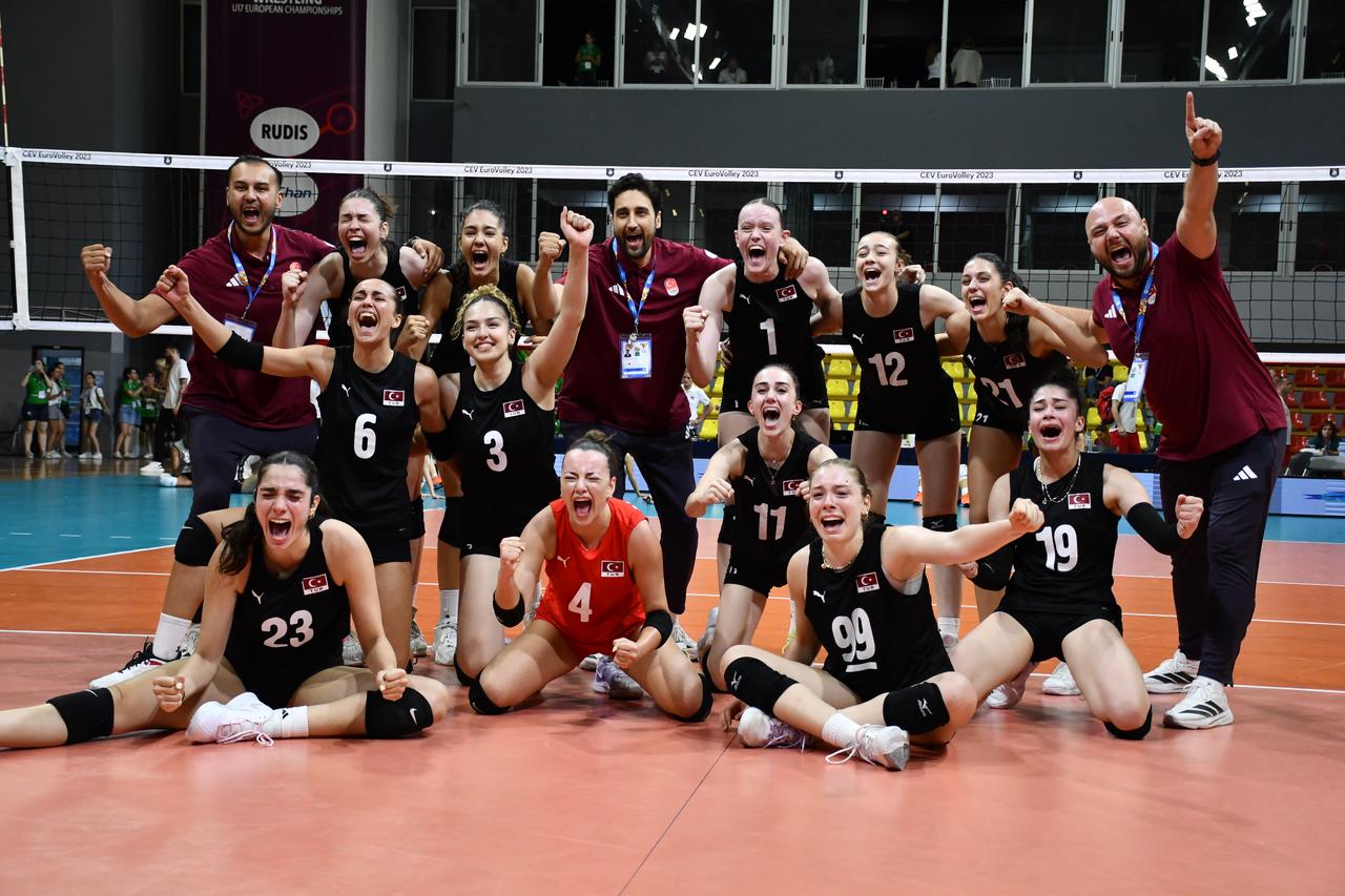 Türkiye wins gold in women’s volleyball at EYOF 2025 Image