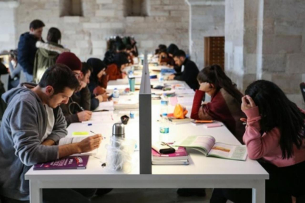 University tuition fees soar across Türkiye for 2025–26