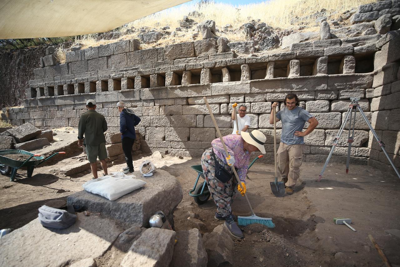 A view from the ongoing excavation efforts to uncover a 3,500-year-old, 110-meter-long stoa (a covered, colonnaded gallery adjacent to a street or agora in Ancient Greek architecture) in the ancient city of Assos, located within the boundaries of Behramkale village in the Ayvacik district of Canakkale, Türkiye, July 26, 2025. (AA Photo)