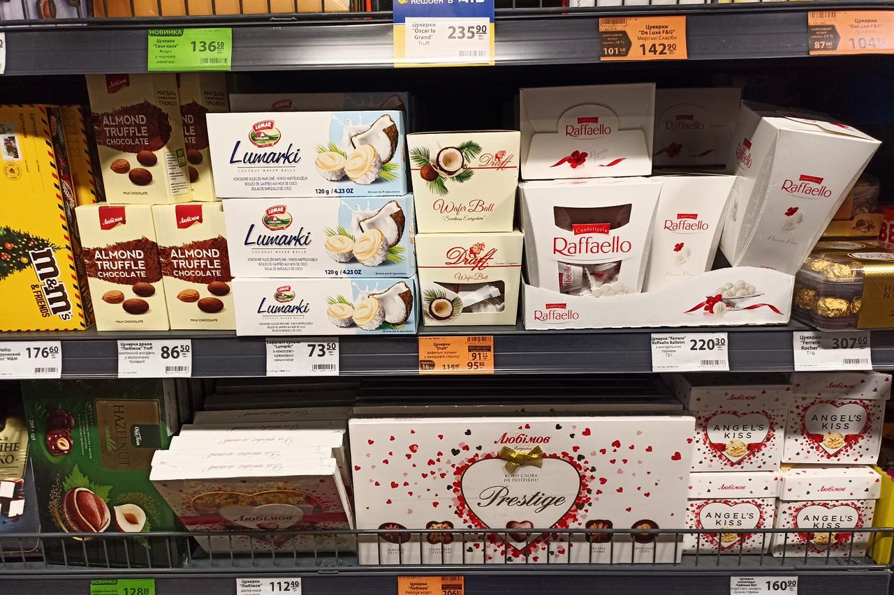 Chocolate industry on edge as Turkish hazelnut shortage drives record prices Image