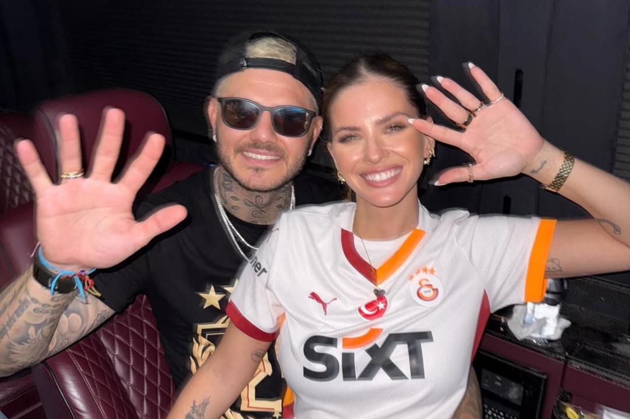 China Suárez and Mauro Icardi pose while on their way to celebrate Galatasaray's championship in Turkish Super Lig, Istanbul, Türkiye, May 18, 2025. (Photo via Instagram / @sangrejaponesa)