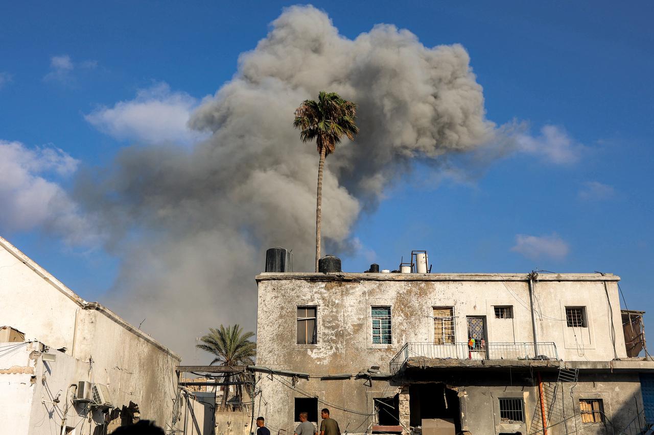 Smoke billows after an Israeli strike in Gaza City in the central Gaza Strip on July 2, 2025. (AFP Photo)