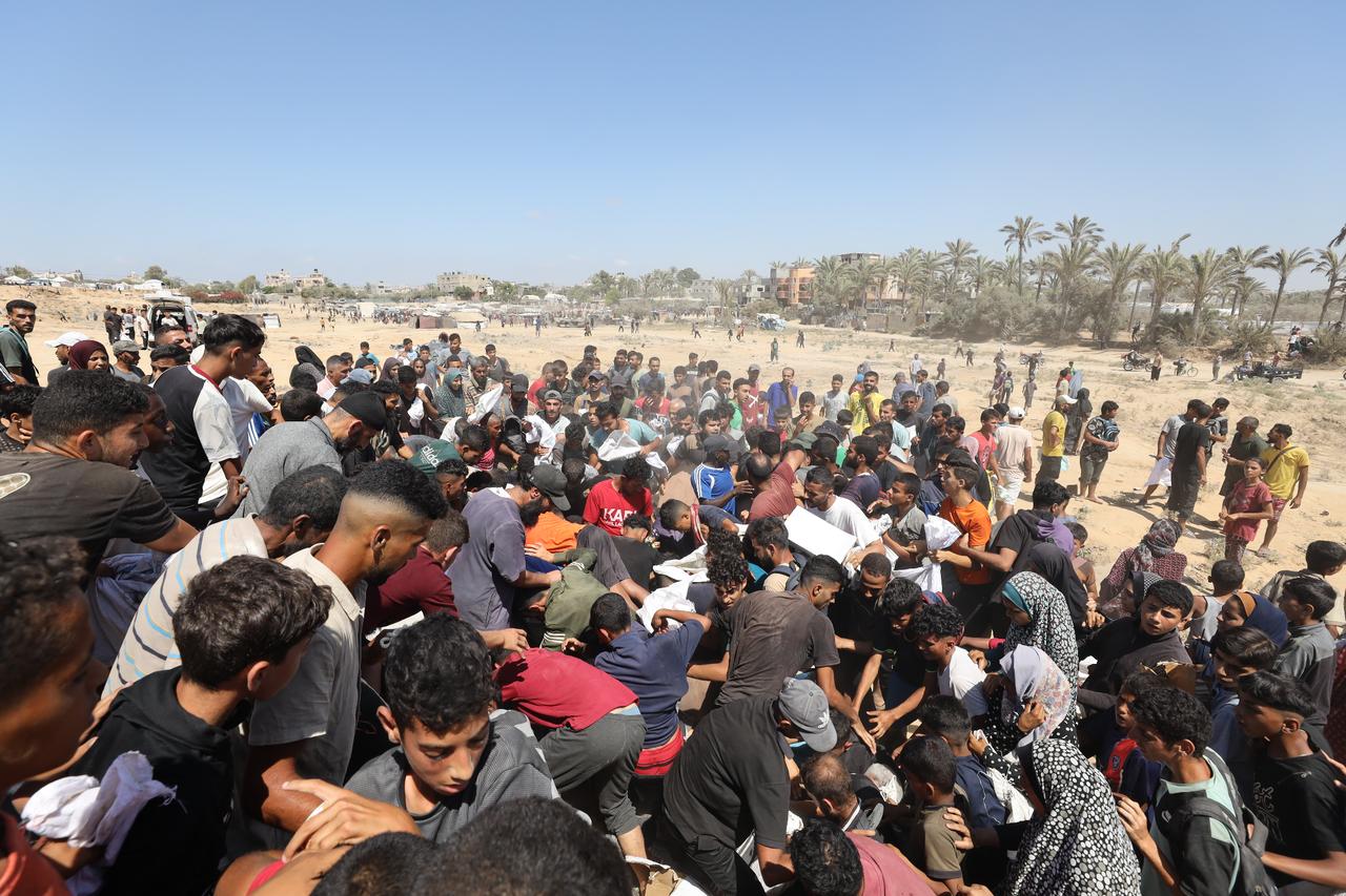 Erdogan vows to step up pressure on Israel to prevent humanitarian disaster in Gaza Image