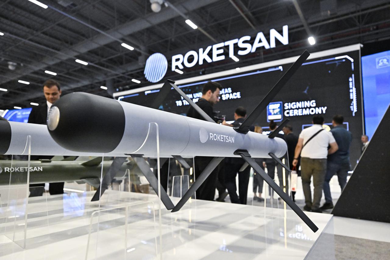 Roketsan's missiles are showcased at 17th International Defense Industry Fair (IDEF 2025) in Istanbul, Türkiye on July 26, 2025. (AA Photo)