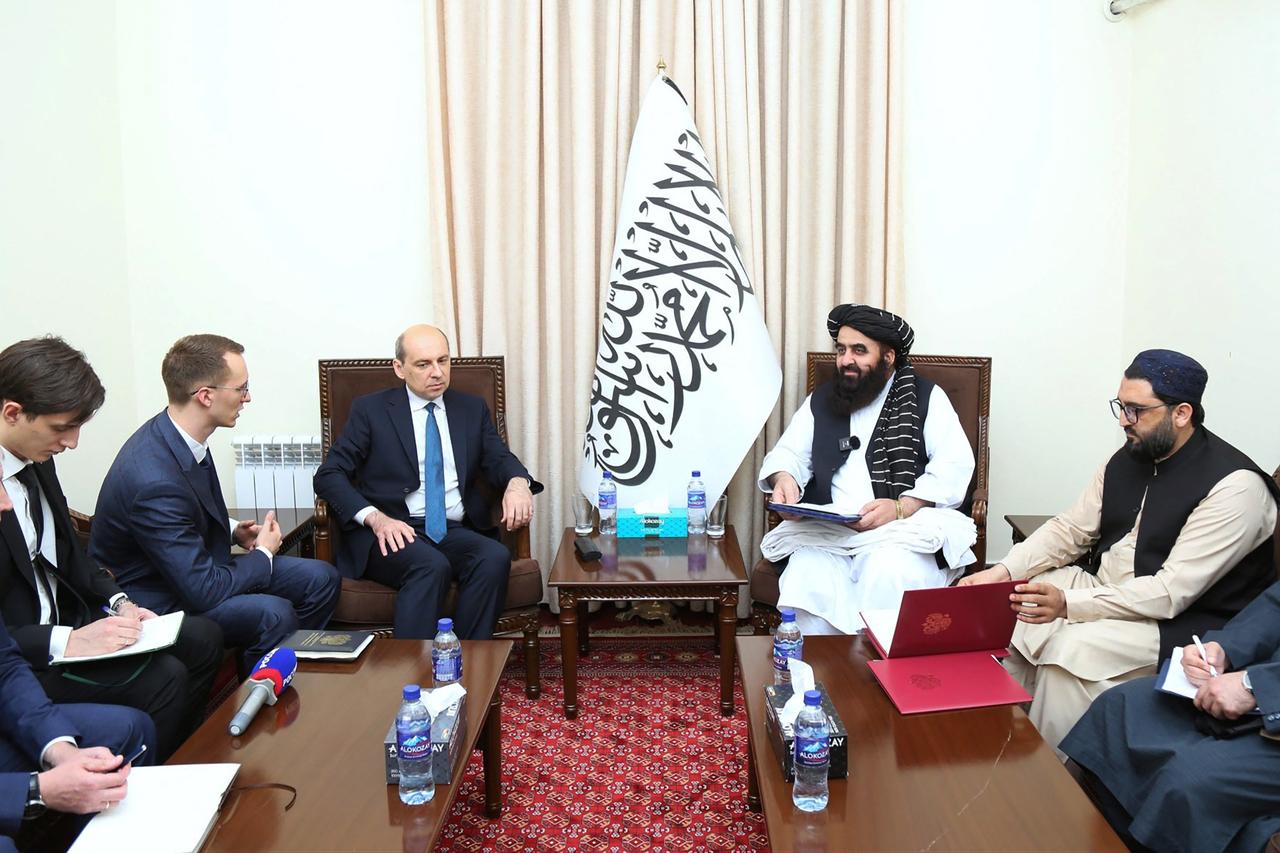 Russia becomes first country to recognize Taliban government in Afghanistan Image