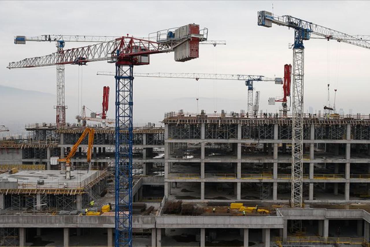 Turkish builders lock in $6.2B in global contracts in 2025 so far: Trade Ministry