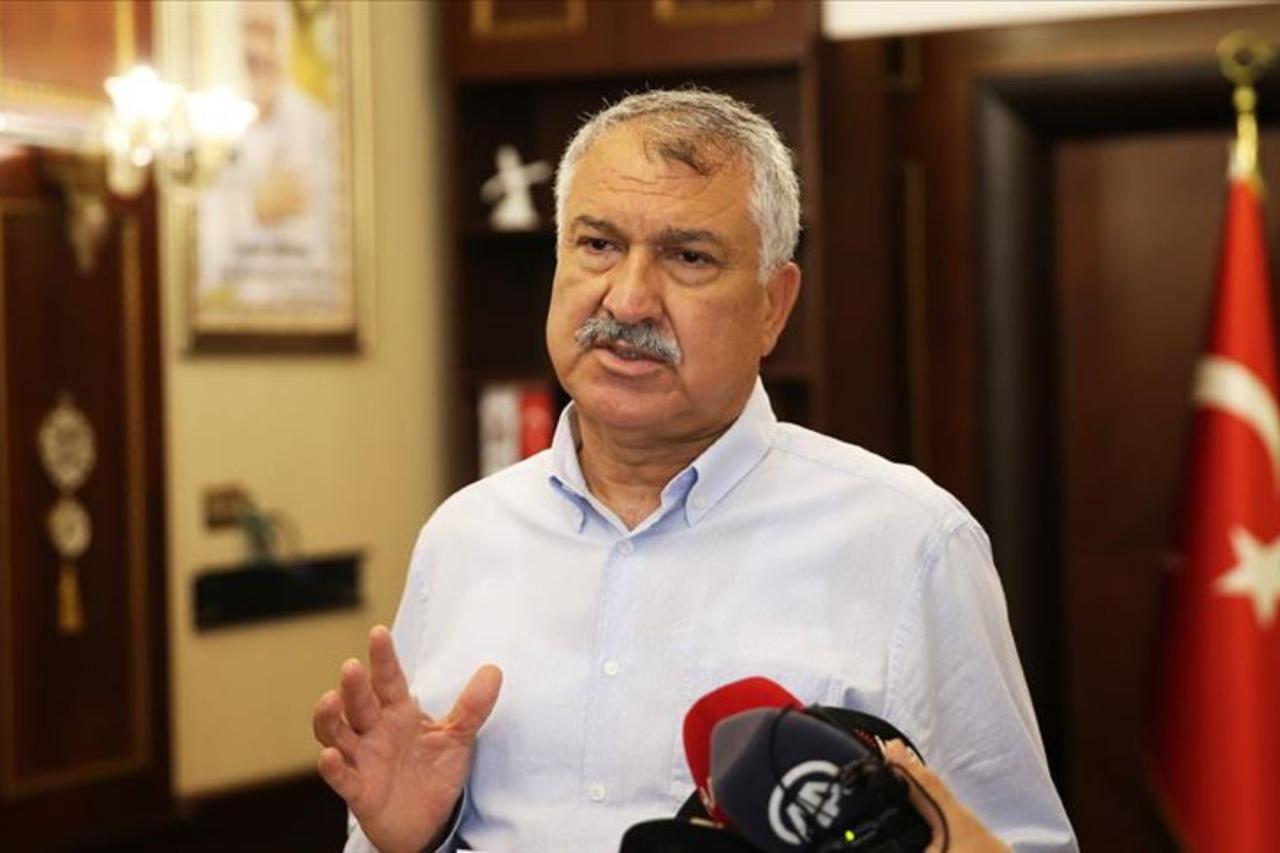 CHPs Adana Metropolitan Mayor Zeydan Karalar speaks to the press, Adana, Türkiye. (AA Photo)