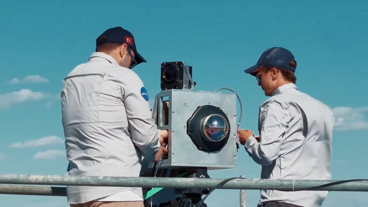 Aselsan's YILDIRIM-100 Directed Infrared Countermeasure (DIRCM) System during its live tests using real warhead missiles on 4 July, 2025. (Photo via X/@aselsan)