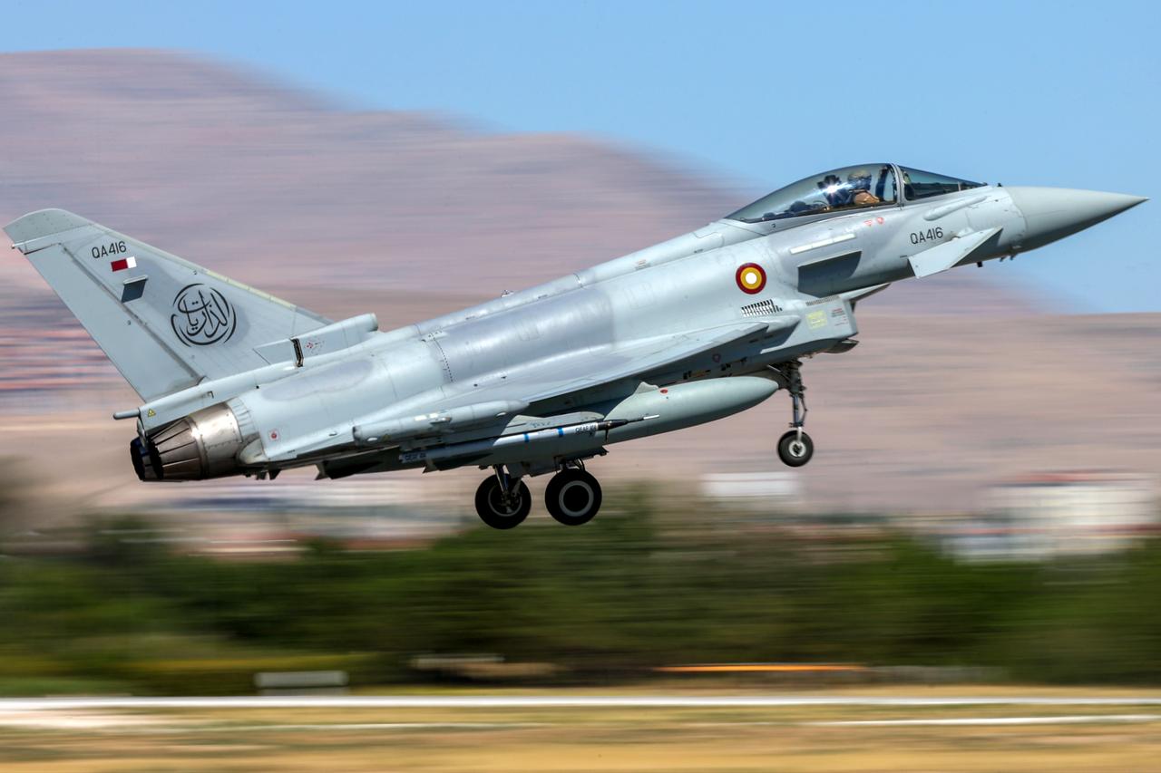 Defense Minister, BAE Systems CEO hold key talks on Eurofighter Typhoon procurement