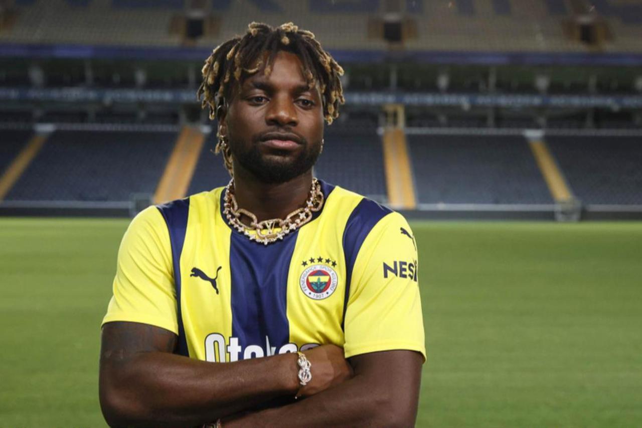 Fenerbahce responds as expert warns Saint-Maximin risks football ban over claim