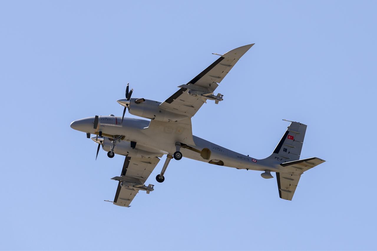 Türkiye eyes top 10 ranking in global defense exports
