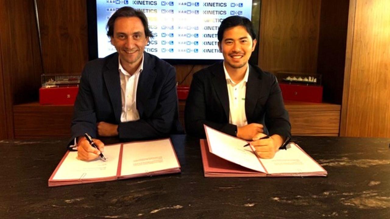 Executives from Türkiye’s Karpowership and Japan’s Mitsui O.S.K. Lines (MOL) sign a memorandum of understanding to jointly develop the world’s first integrated floating data center platform in Türkiye, on July 7, 2025. (Photo via mol.co.jp)