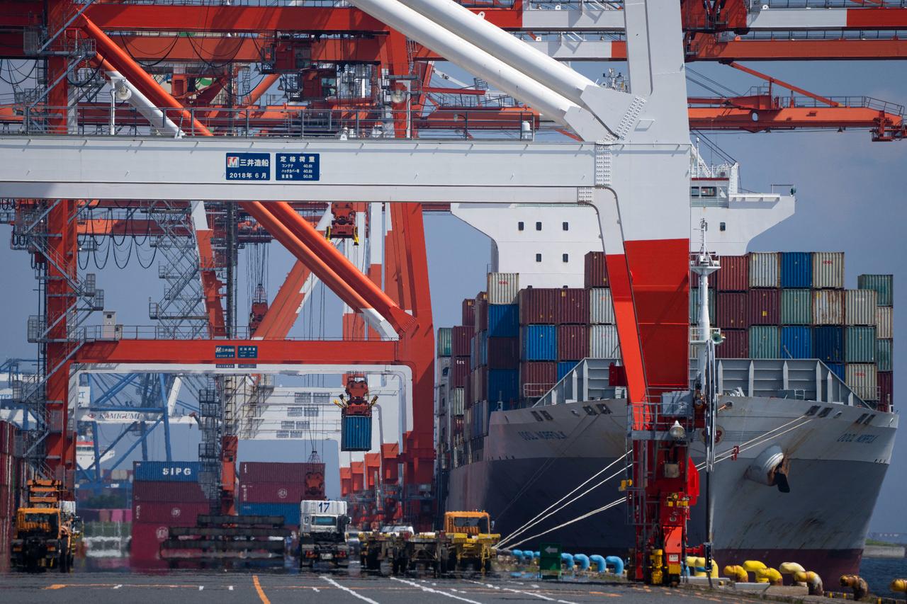 Trump extends tariff deadline to Aug. 1, warns of 'letter or deal'