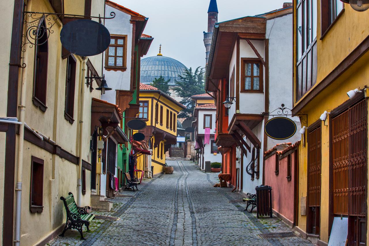 Türkiye's Eskisehir and Antalya among world's 50 safest cities