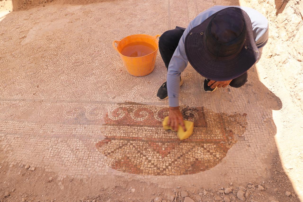 1,500-year-old Roman mosaic unearthed in Türkiye's ancient city of Dara