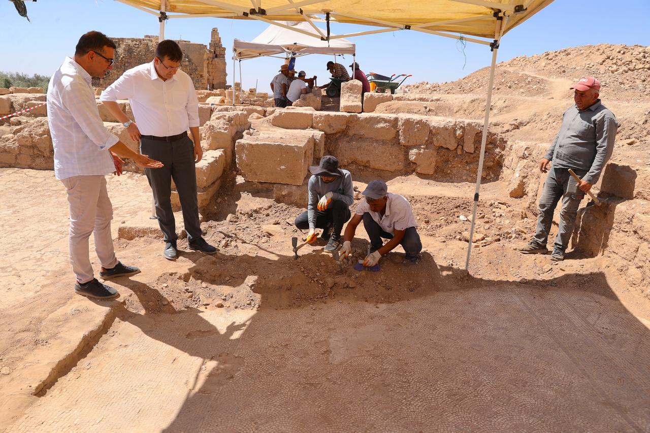 A nearly 1,500-year-old mosaic featuring drop and wave motifs has been discovered in the ancient city of Dara, located in the Artuklu district of Mardin, Türkiye, July 7, 2025. (AA Photo)