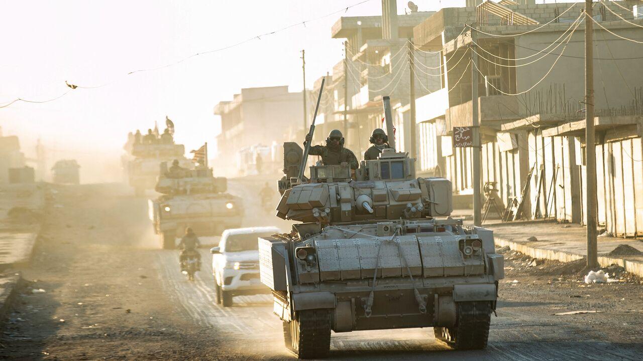 US forces patrol oil fields near Syria's northeastern border with Türkiye in the in northeast corner of al-Hasakah province on September 3, 2024. (AFP Photo)