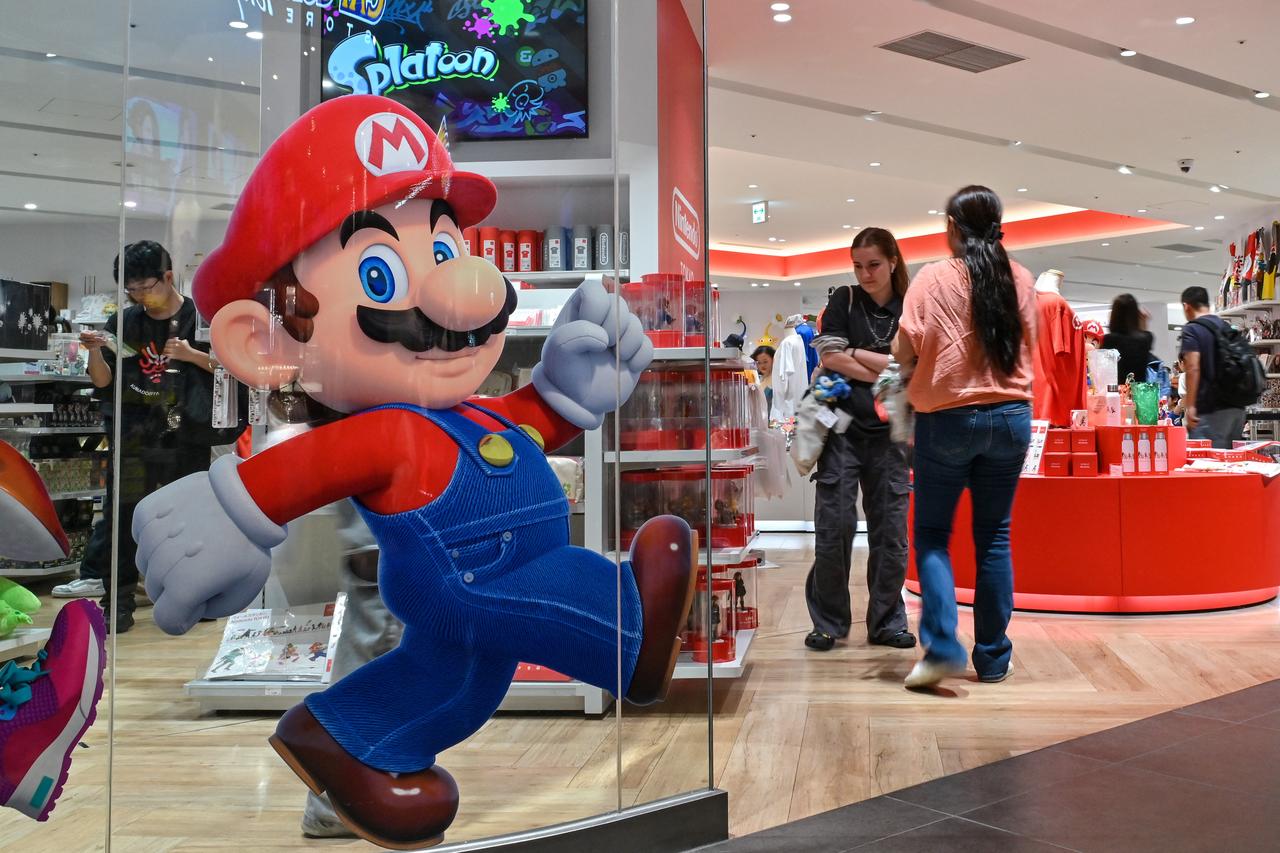 Customers visit a Nintendo store in central Tokyo on August 1, 2025. (AFP Photo)
