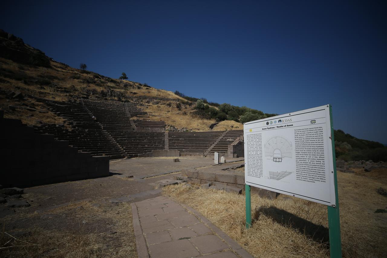 A view of the 2,200-year-old theater in the ancient city of Assos, located within the borders of Behramkale village in Ayvacik district of Canakkale, Türkiye, July 31, 2025. (AA Photo)