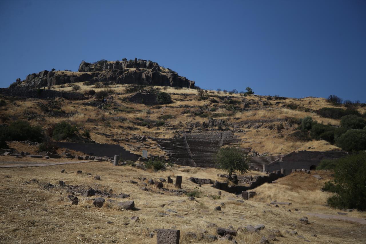 A view of the 2,200-year-old theater in the ancient city of Assos, located within the borders of Behramkale village in Ayvacik district of Canakkale, Türkiye, July 31, 2025. (AA Photo)