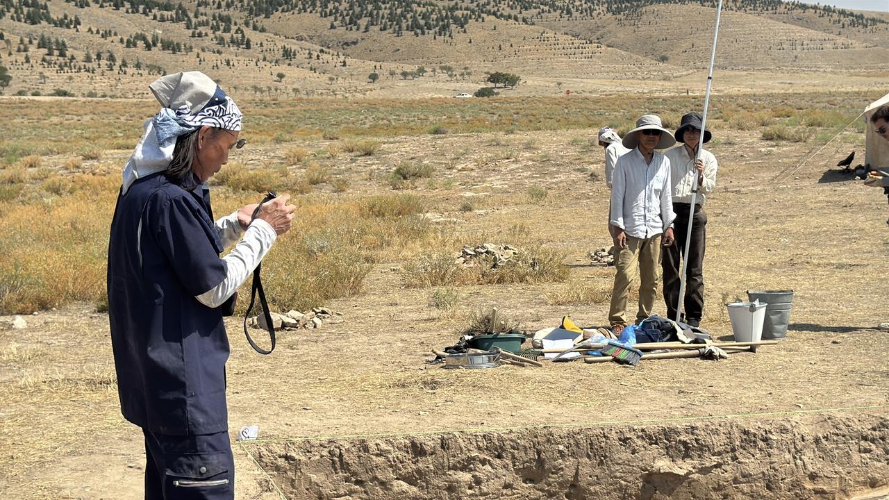 Japanese scientists taking part in the Uc Hoyuk excavations in Türkiye’s Bolvadin district of Afyonkarahisar in the hope of finding the lost city of Purushanda have included their students in this year’s work, August 11, 2025. (AA Photo)