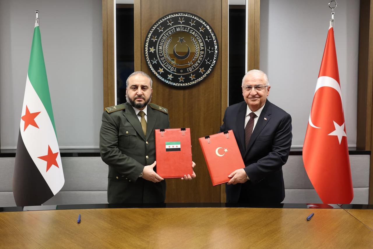 Defense Minister Yasar Guler meets with Syrian Defense Minister Murhaf Abu Qasra in Ankara on 13 August, 2025. (Photo via Turkish MoD)