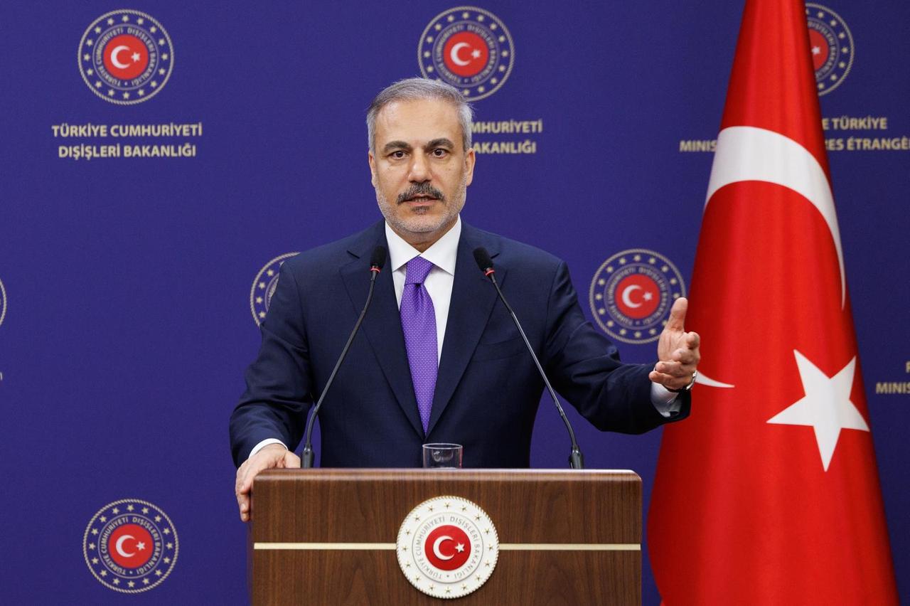 Foreign Minister Hakan Fidan and Syrian Foreign Minister Asaad Hassan Al-Shaibani (not seen) hold a joint press conference after their meeting in Ankara, Türkiye on August 13, 2025. (AA Photo)