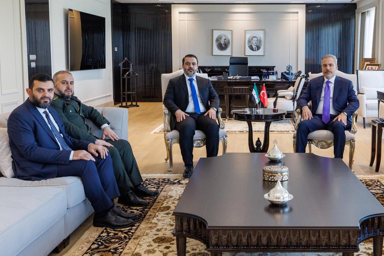 Foreign Minister Hakan Fidan (R) meets with Syrian Foreign Minister Asaad al-Shaibani (2nd R), Syrian Defense Minister Murhaf Abu Qasra (2nd L), and Head of Syrian Intelligence Hussain al-Seleme (L) in Ankara, Türkiye on August 13, 2025. (AA Photo)