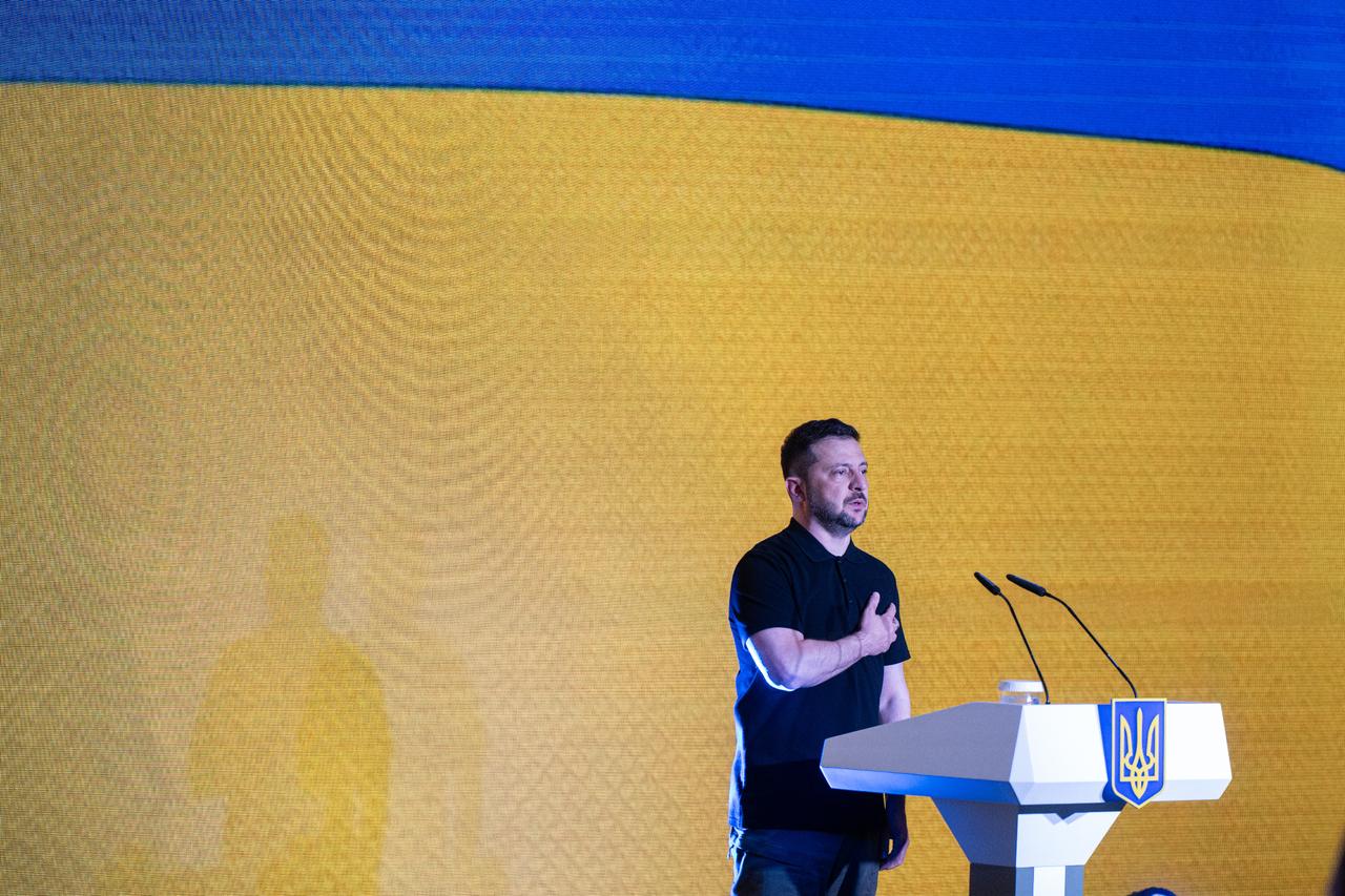 Zelenskyy rejects Putin's demand for Ukraine to withdraw from Donetsk region Image