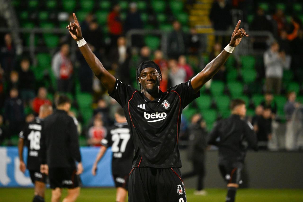 Tammy Abraham celebrates after scoring a goal during the first leg of the UEFA Europa Conference League third qualifying round match against St. Patrick’s at Tallaght Stadium in Dublin, Ireland, August 7, 2025. (AA Photo)