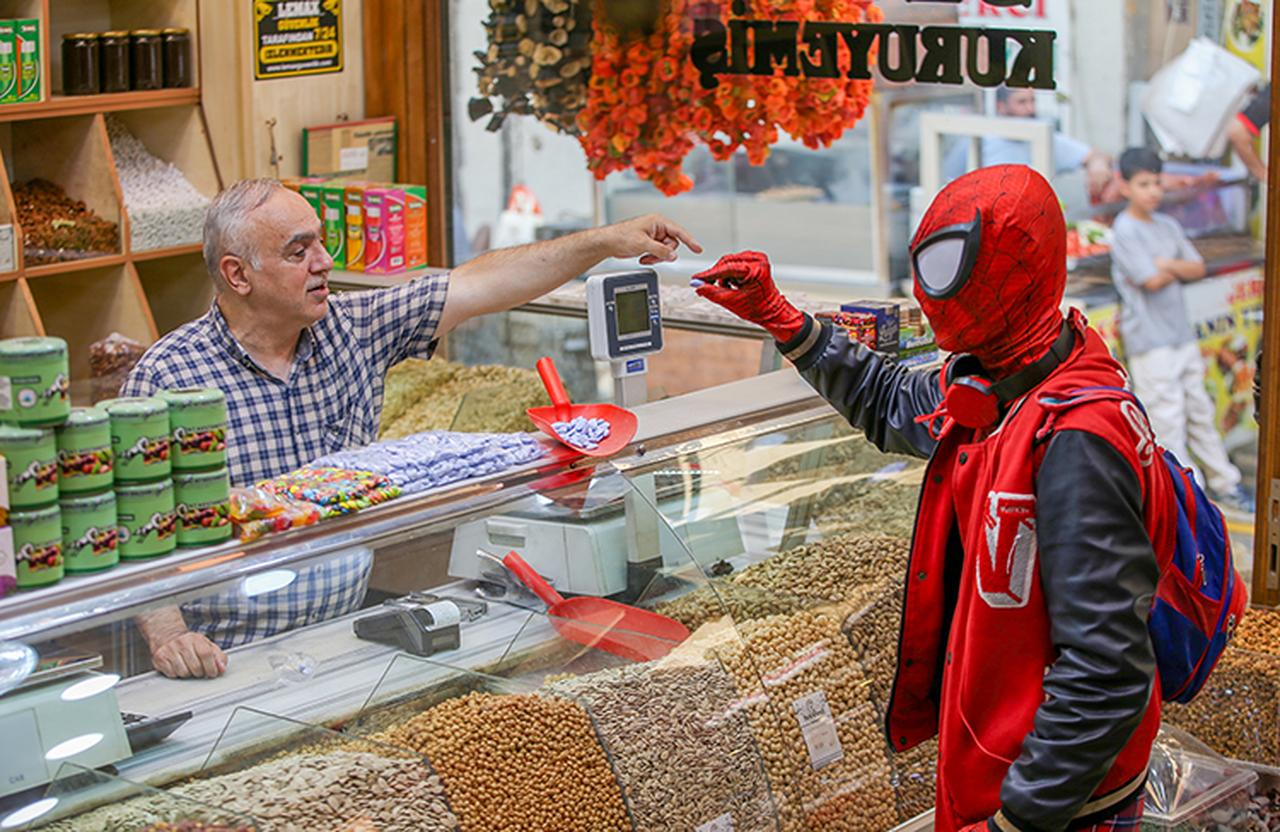 The “Spider-Man” touring Türkiye meets residents in Diyarbakir, July 26, 2025. (AA Photo)