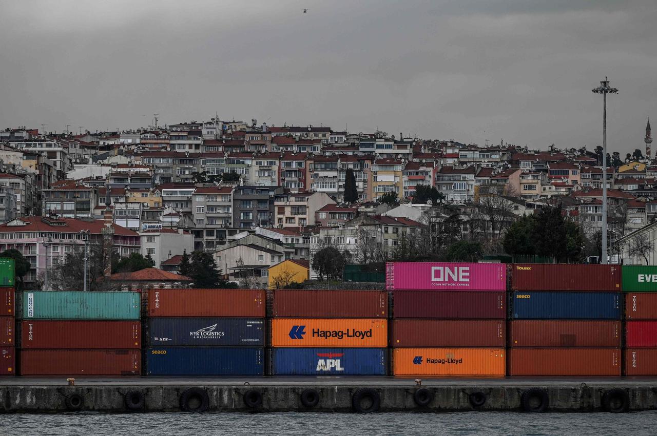 Containers seen at Haydarpasa Port in Kadikoy district in Istanbul, Türkiye on Feb. 18, 2022. (AFP Photo)